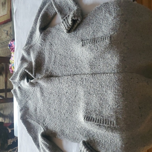 Cynthia Rowley Cardigan Sweater,‎ warm and cozy mid length cardigan Sz. M - Picture 3 of 11